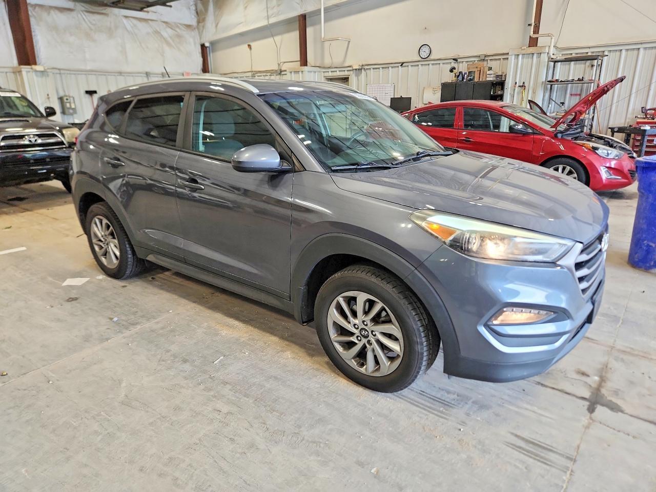 2016 Hyundai Tucson Se - Image 4