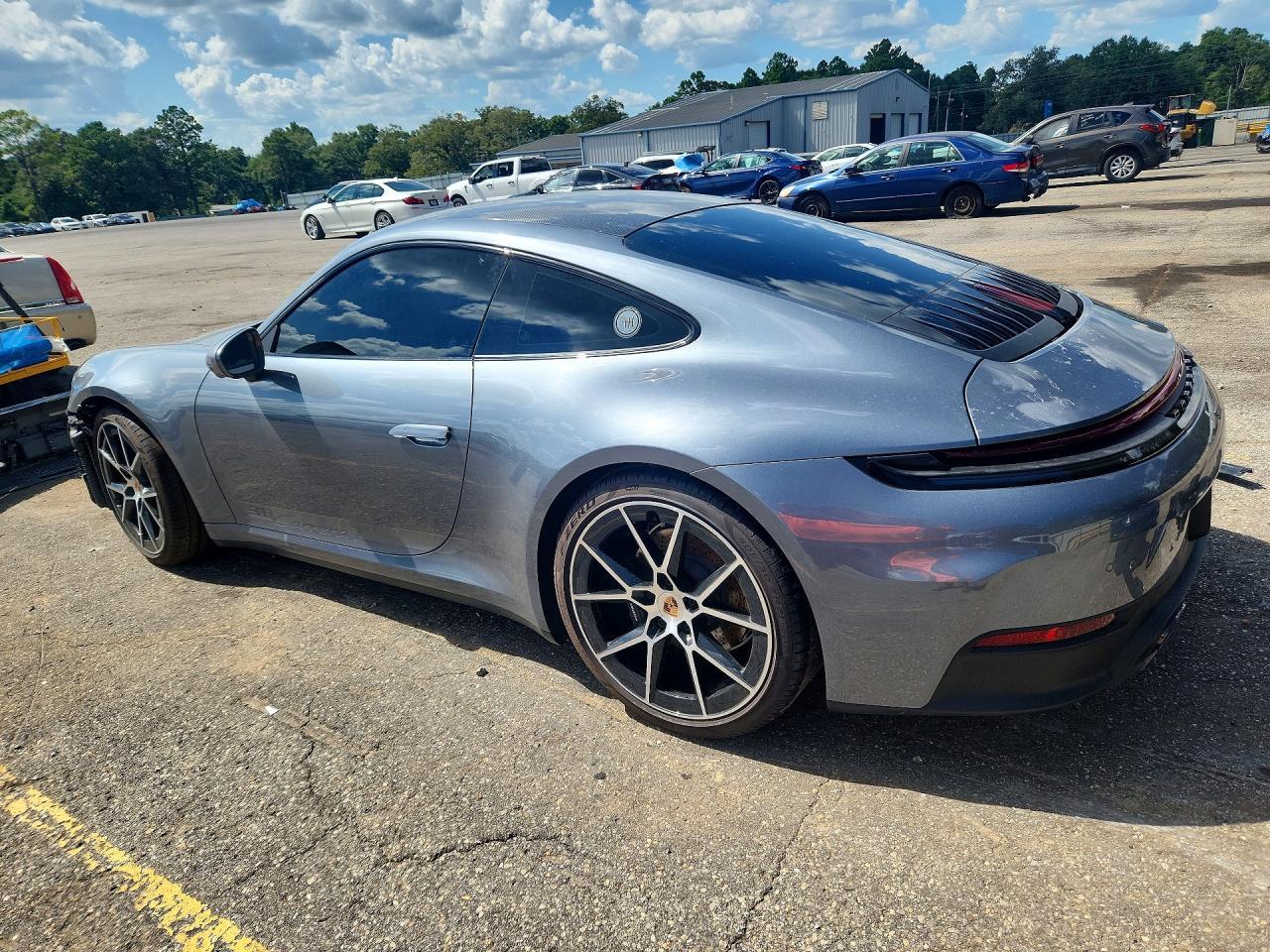 2026 Porsche 911 Carrera - Image 2