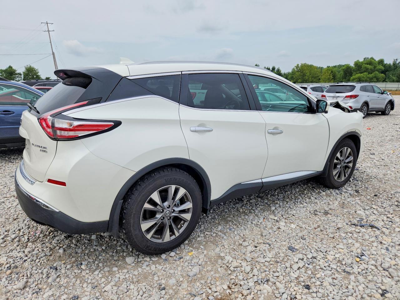 2016 Nissan Murano S - Фото 3