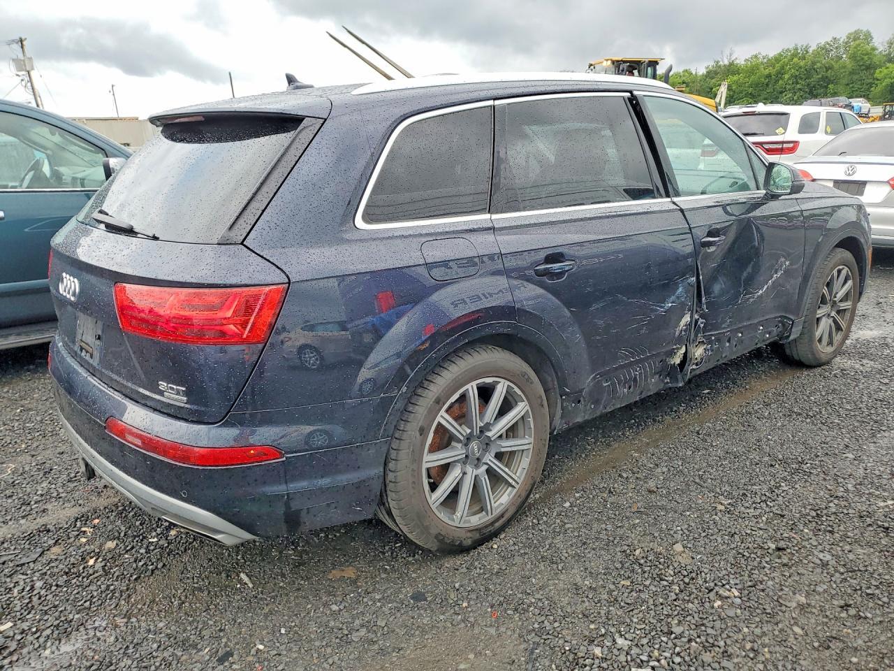 2017 Audi Q7 Premium Plus - Фото 3