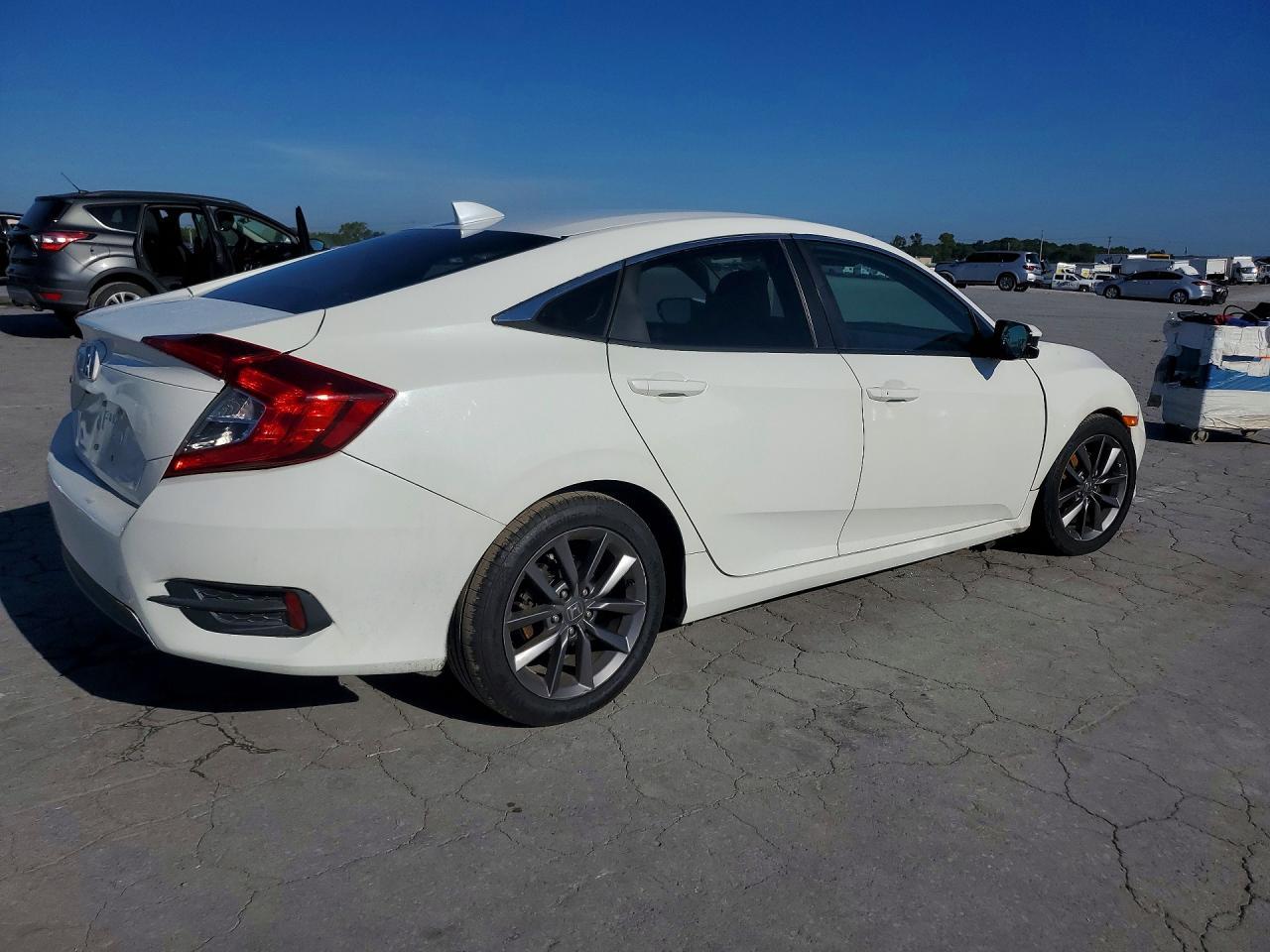 2020 Honda Civic Ex - Фото 3