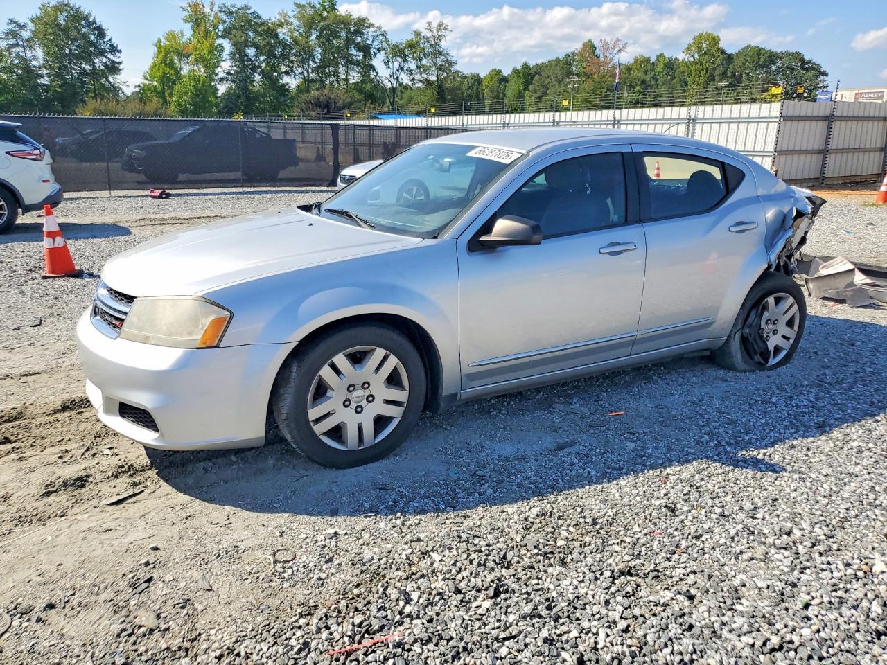 2012 Dodge Avenger Se