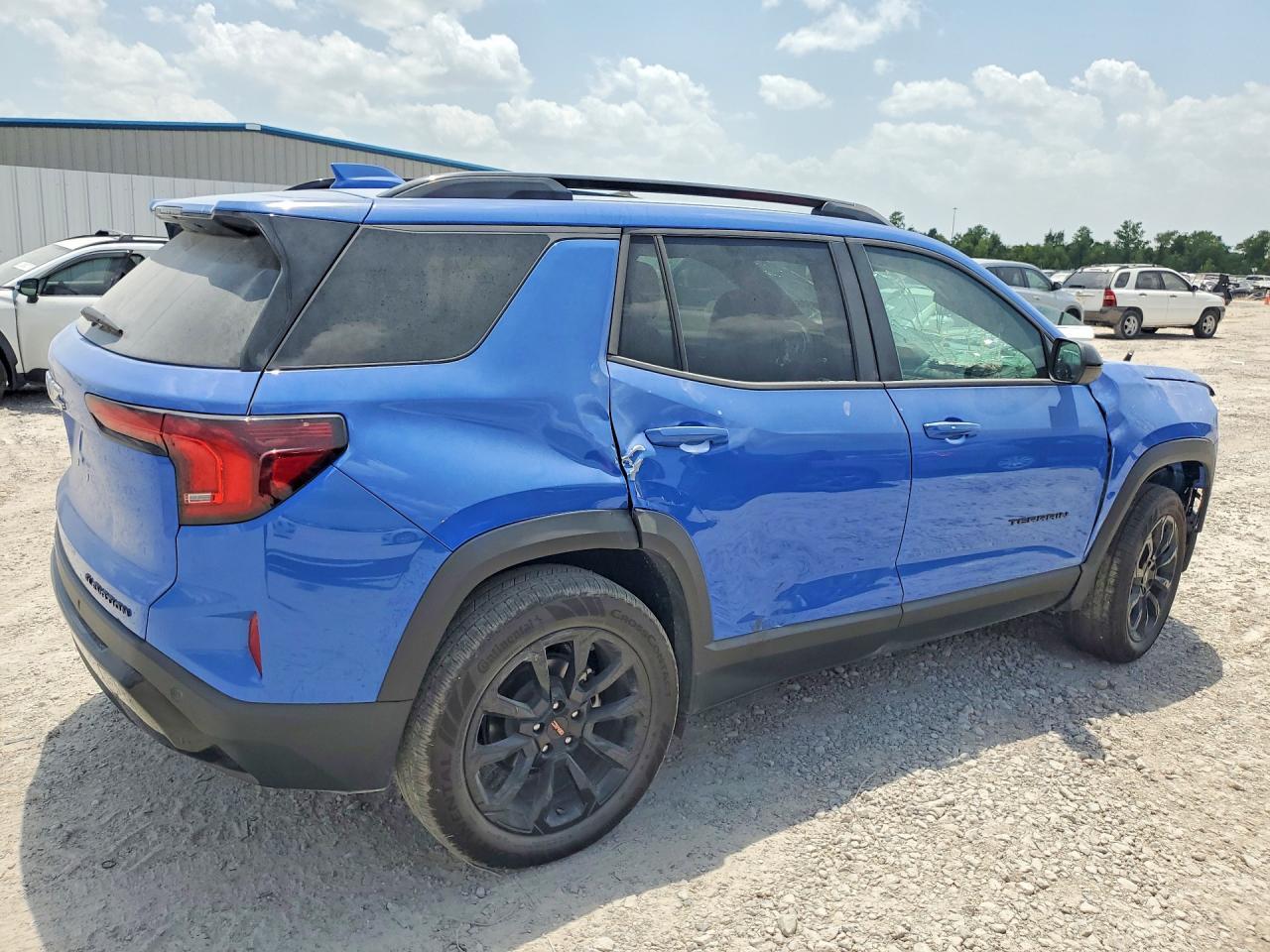 2026 GMC Terrain Elevation - Фото 3