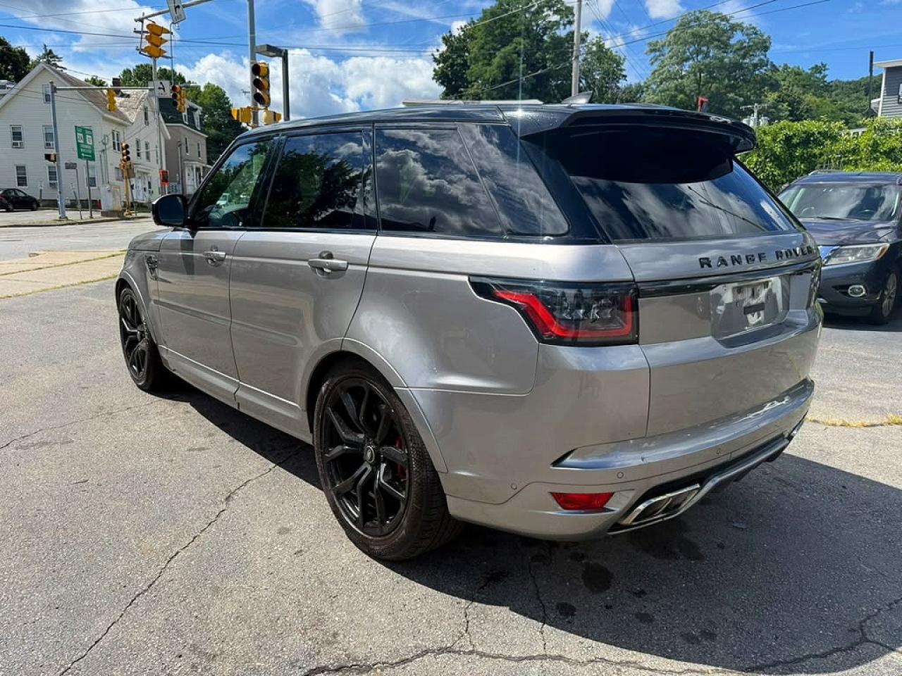 2022 Land Rover Range Rover Sport Svr - Image 2