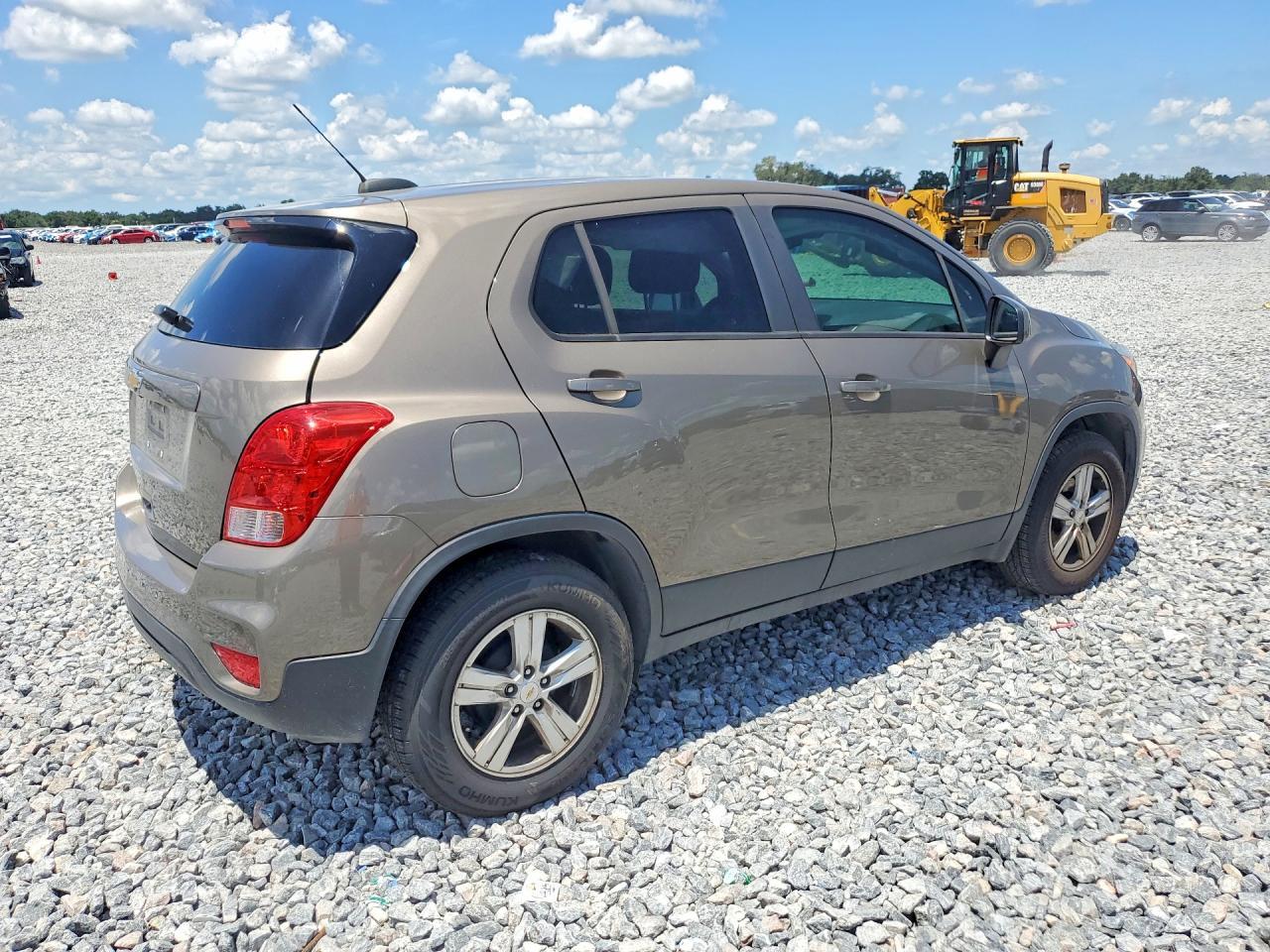 2020 Chevrolet Trax Ls - Фото 3