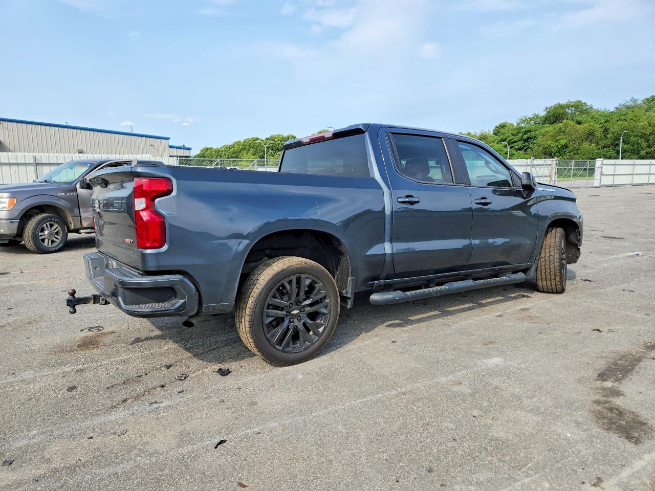 2019 Chevrolet Silverado C1500 Rst - Фото 3
