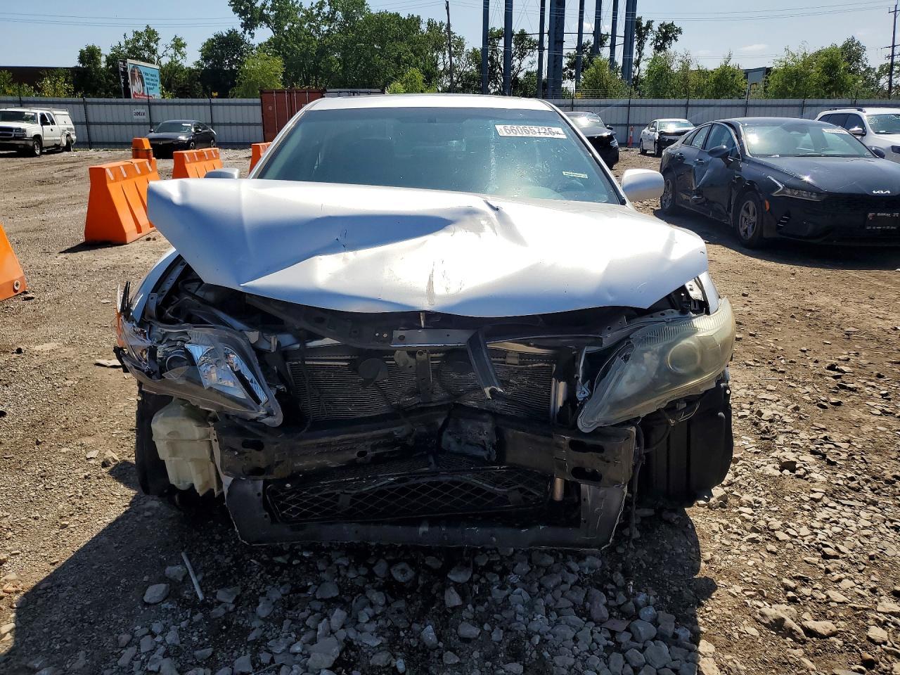 2011 Toyota Camry Se - Фото 5