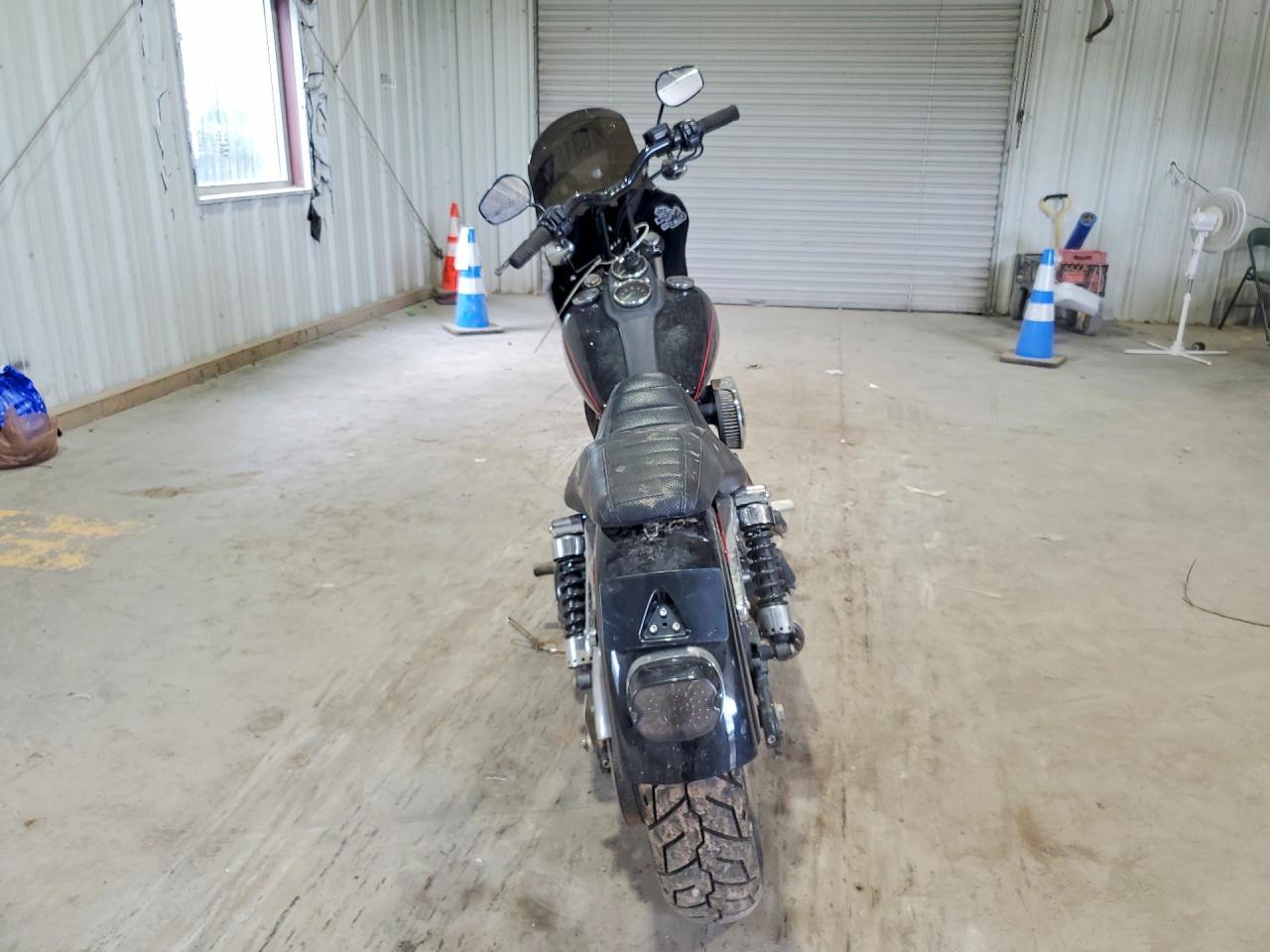 2017 Harley-Davidson Fxdl Dyna Low Rider - Фото 4