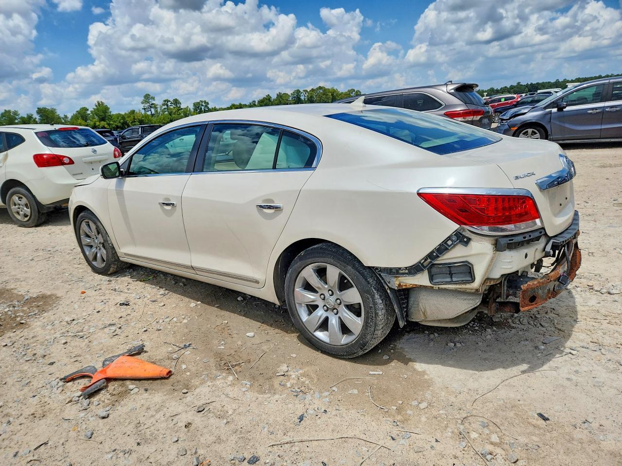 2013 Buick Lacrosse - Image 2