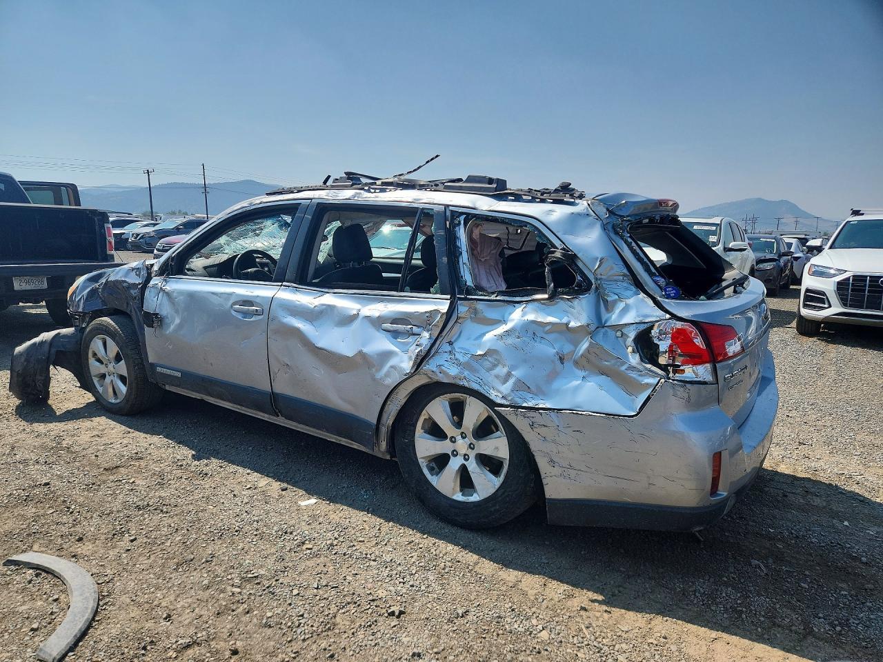 2012 Subaru Outback 2.5I - Фото 2