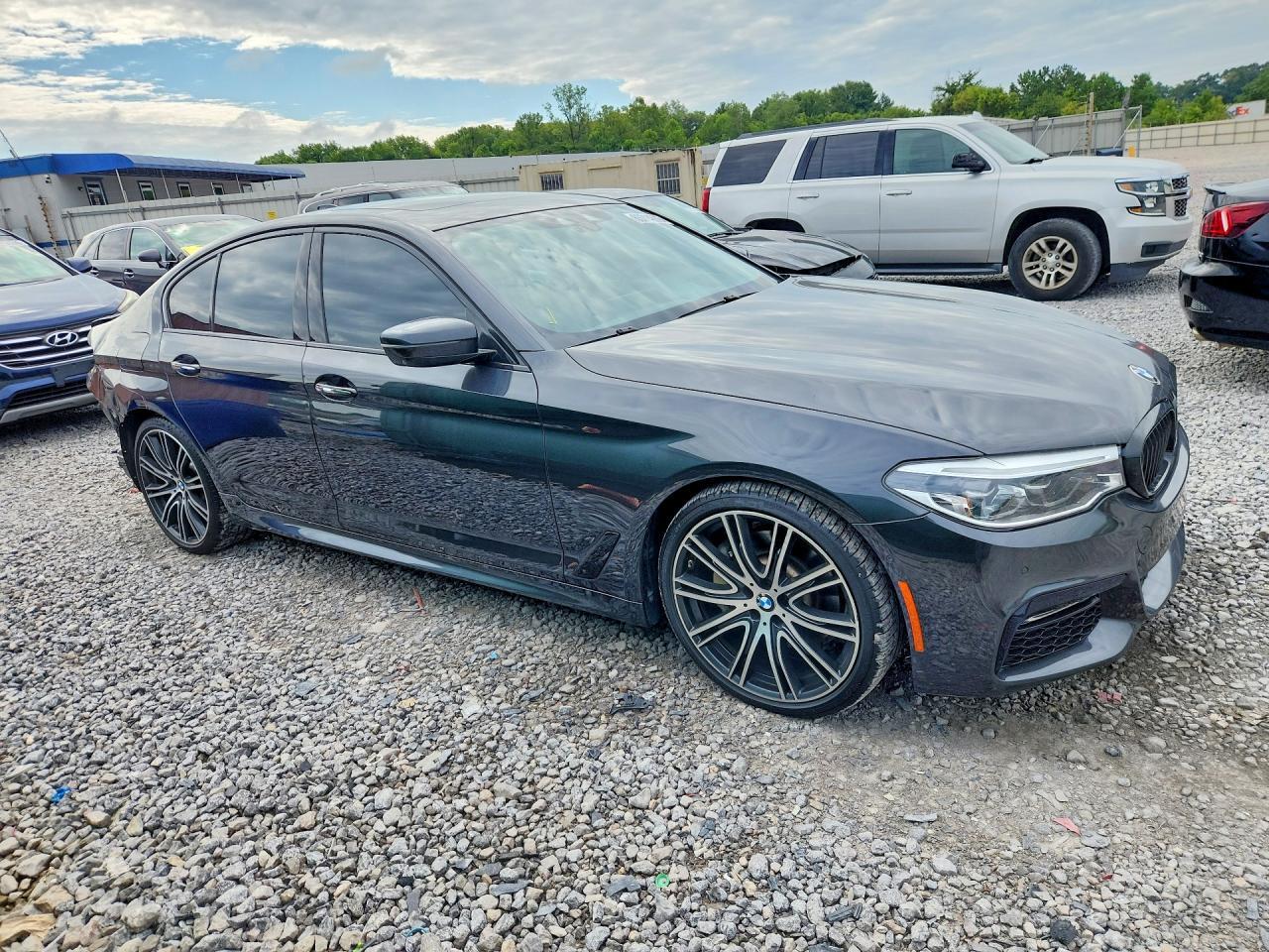 2018 BMW 540Xd - Фото 4