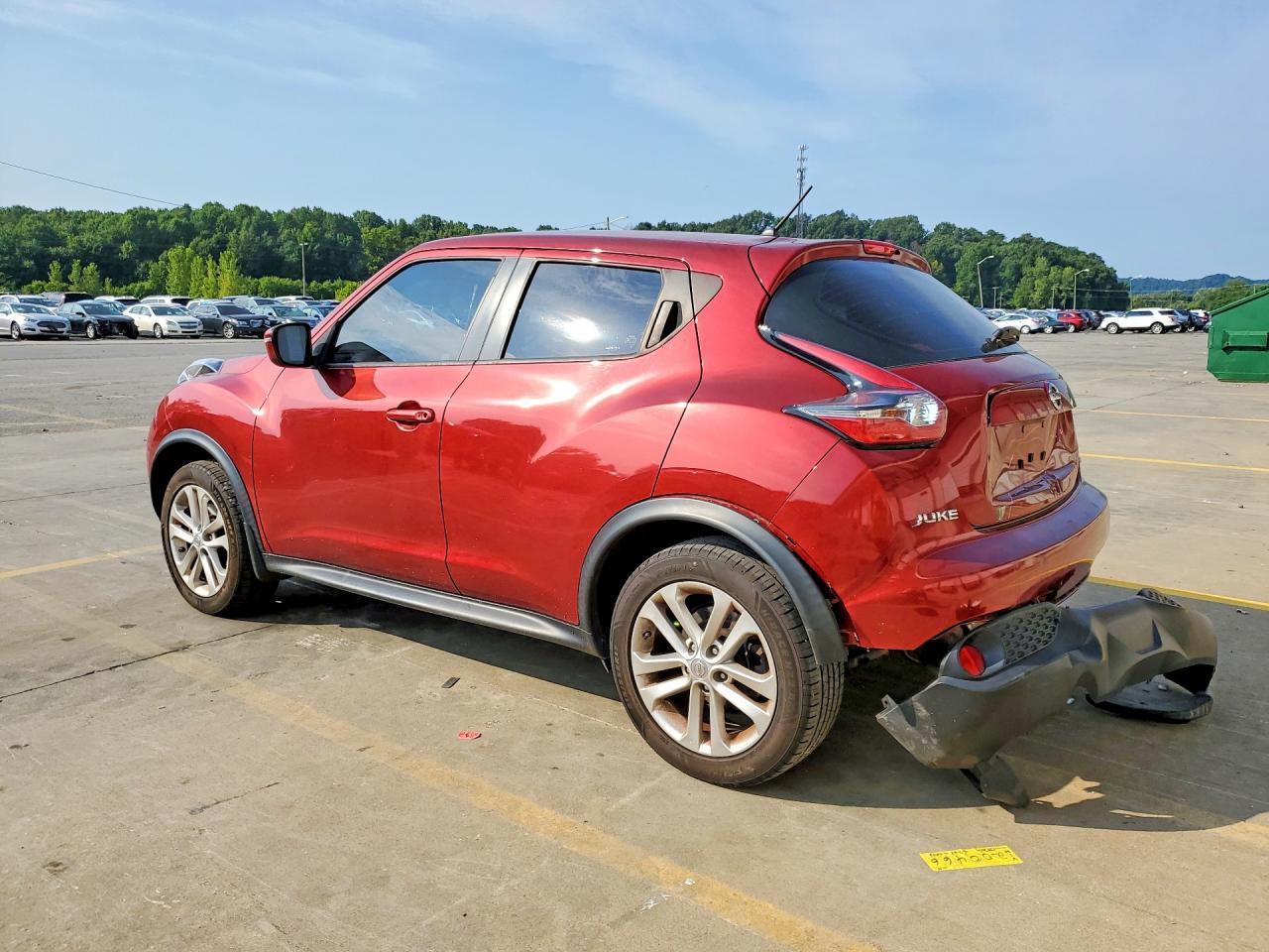 2016 Nissan Juke S - Image 2