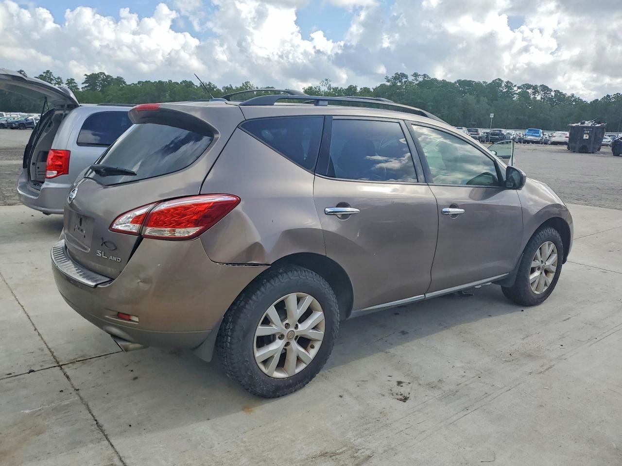 2012 Nissan Murano S - Фото 3
