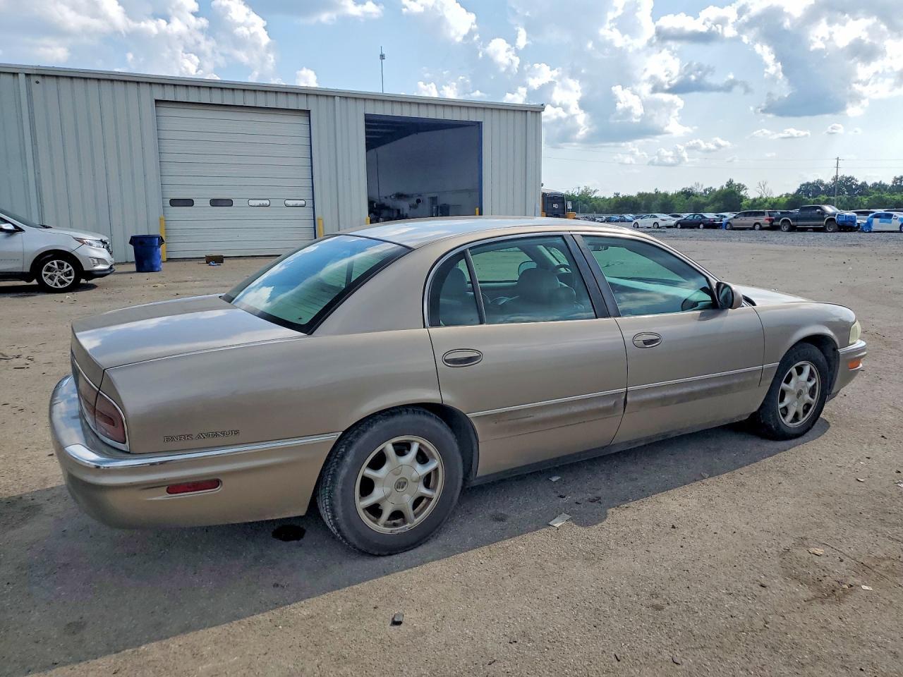 2003 Buick Park Avenue - Image 3