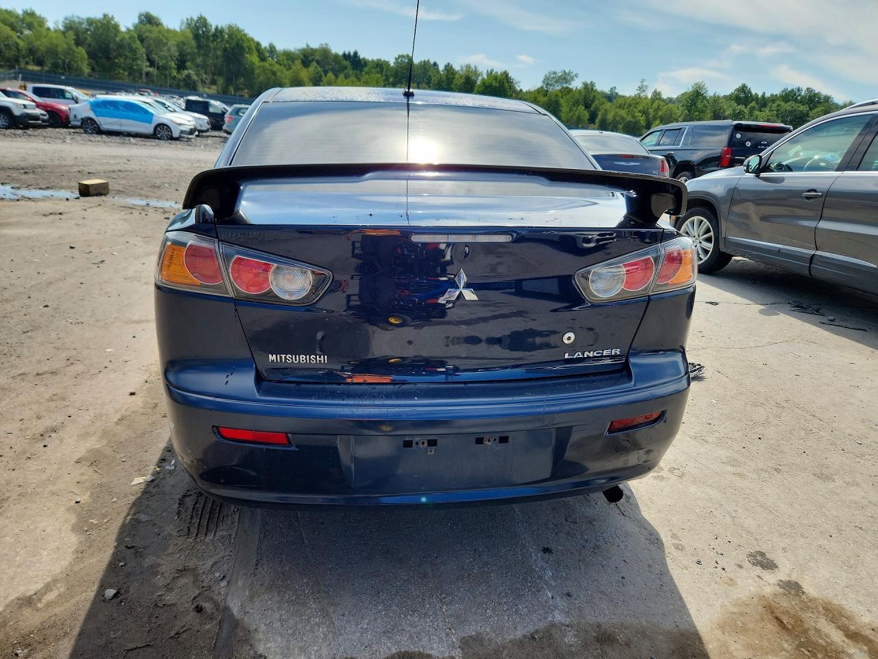 2014 Mitsubishi Lancer Es/Es Sport - Image 6