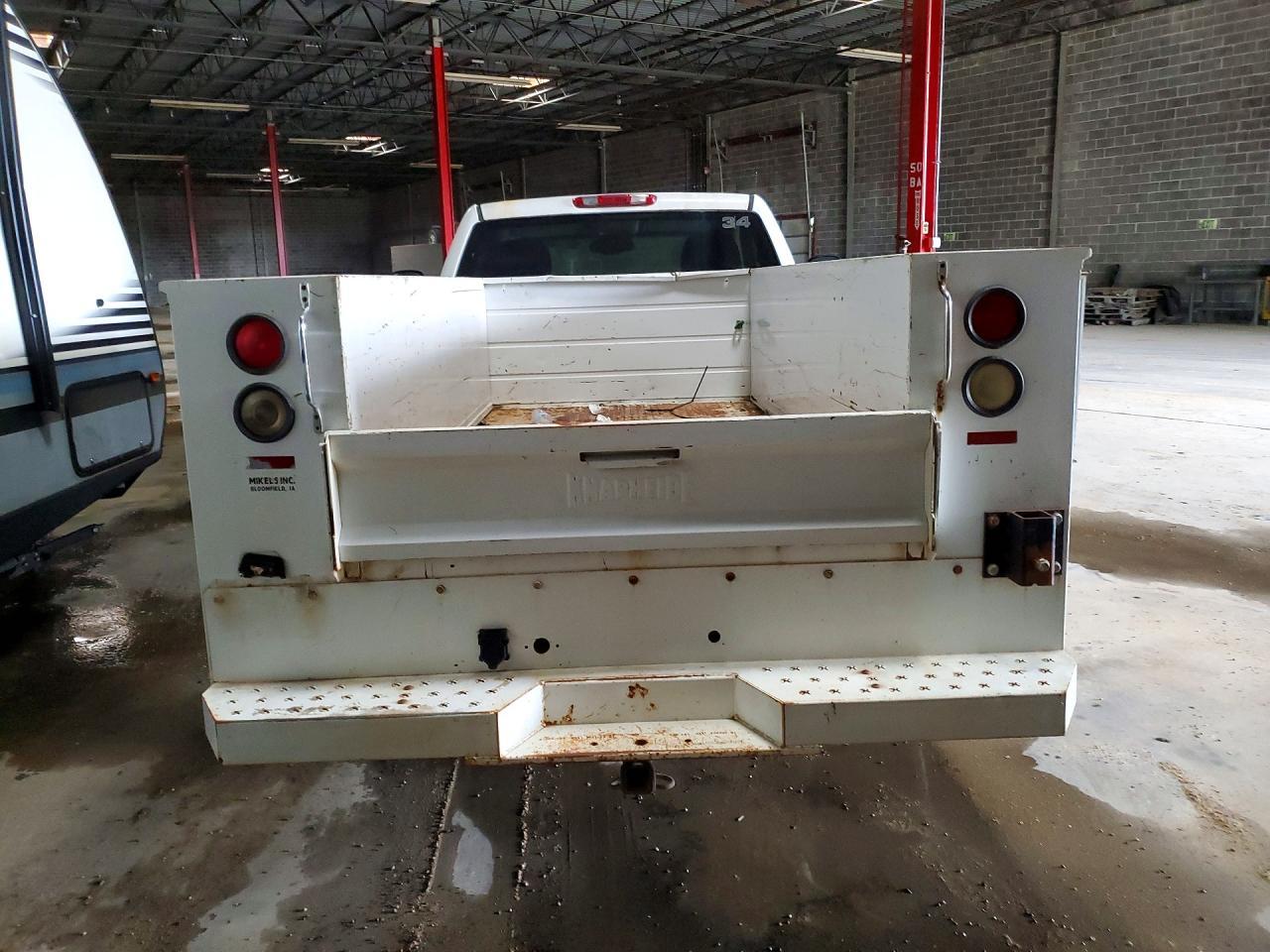 2008 Chevrolet Silverado - Box Truck - Фото 6