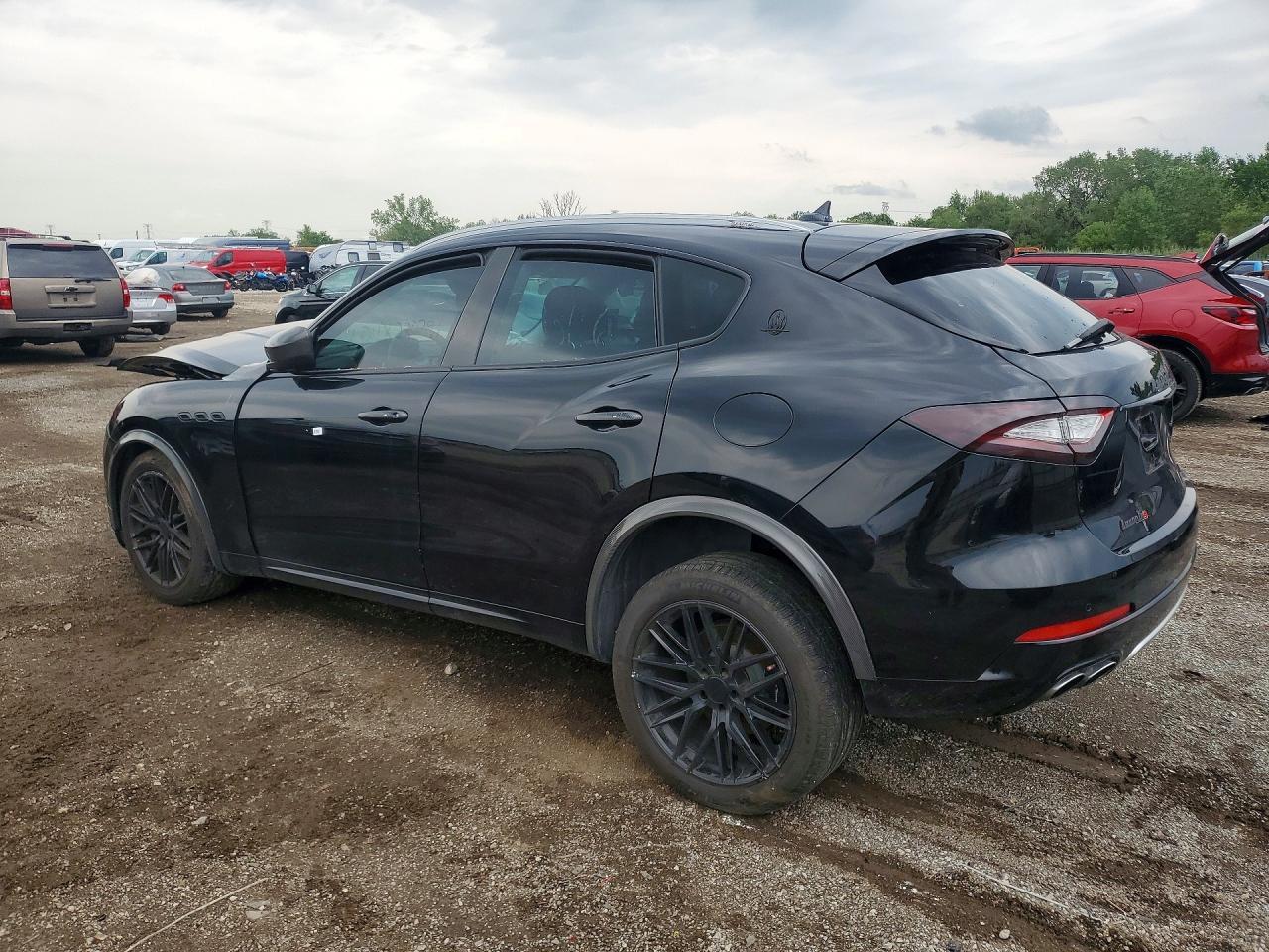 2017 Maserati Levante S Luxury - Фото 2