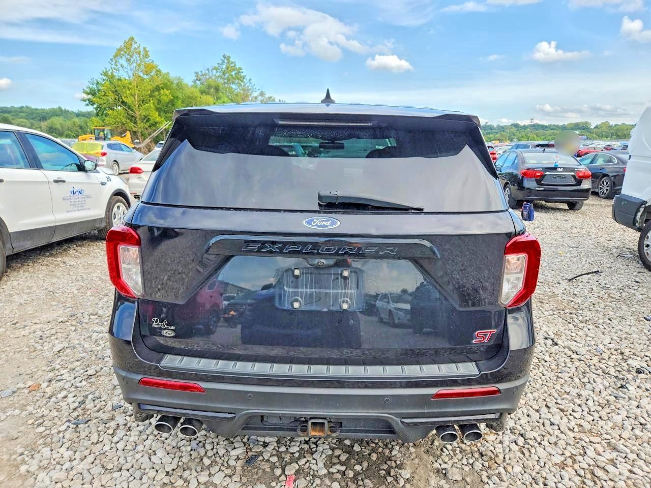 2021 Ford Explorer St - Фото 6