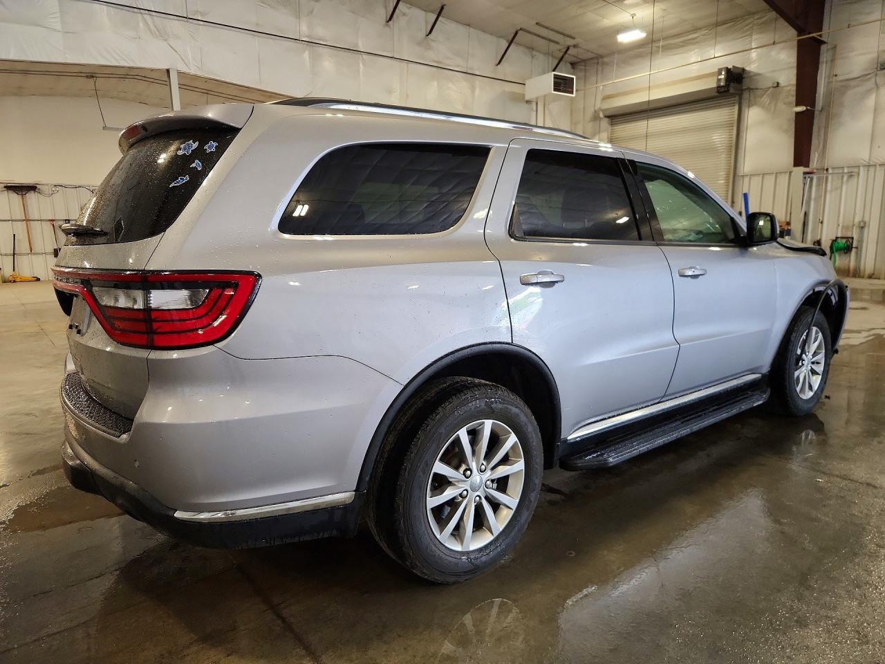 2018 Dodge Durango Sxt - Image 3