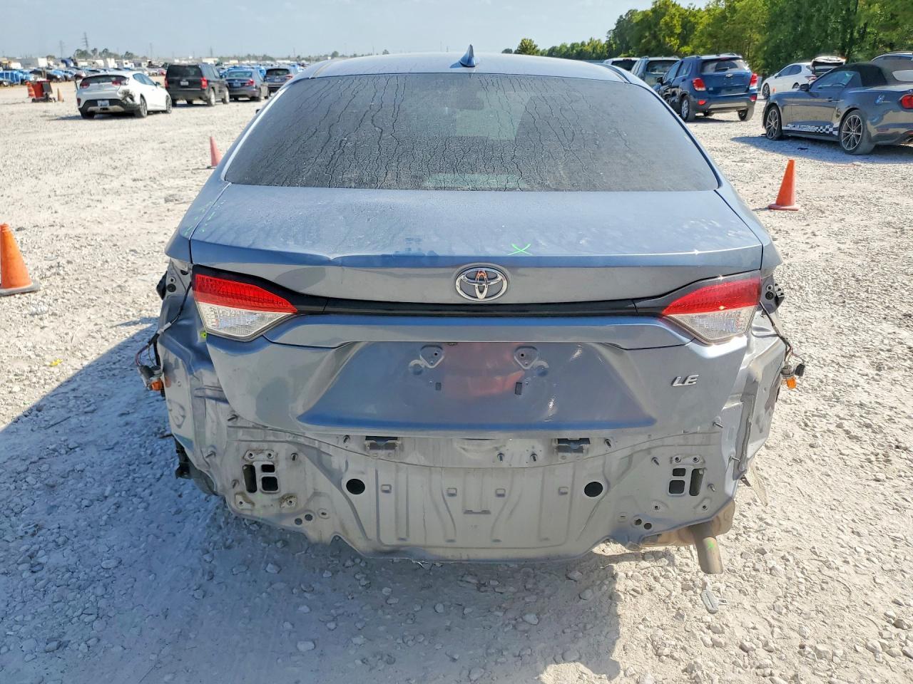 2021 Toyota Corolla Le - Фото 6