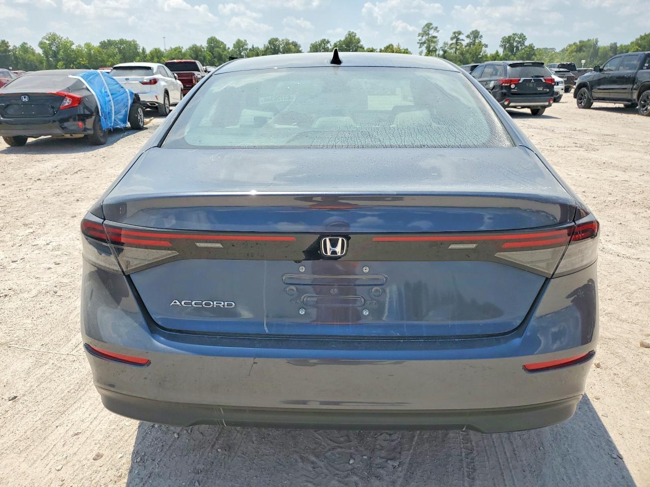2025 Honda Accord Se - Фото 6