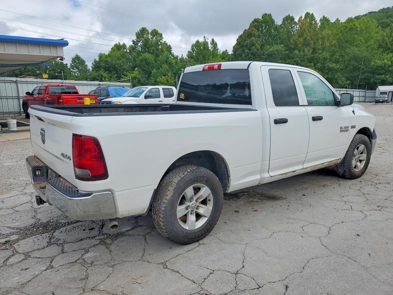 2018 Ram 1500 St - Image 3