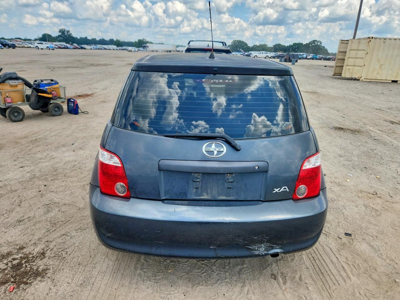 2006 Scion Xa Base - Фото 6