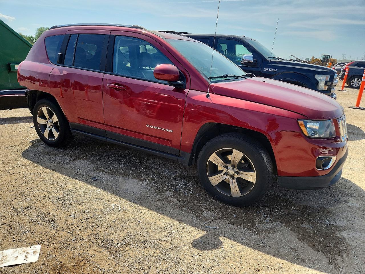 2016 Jeep Compass Latitude - Фото 4