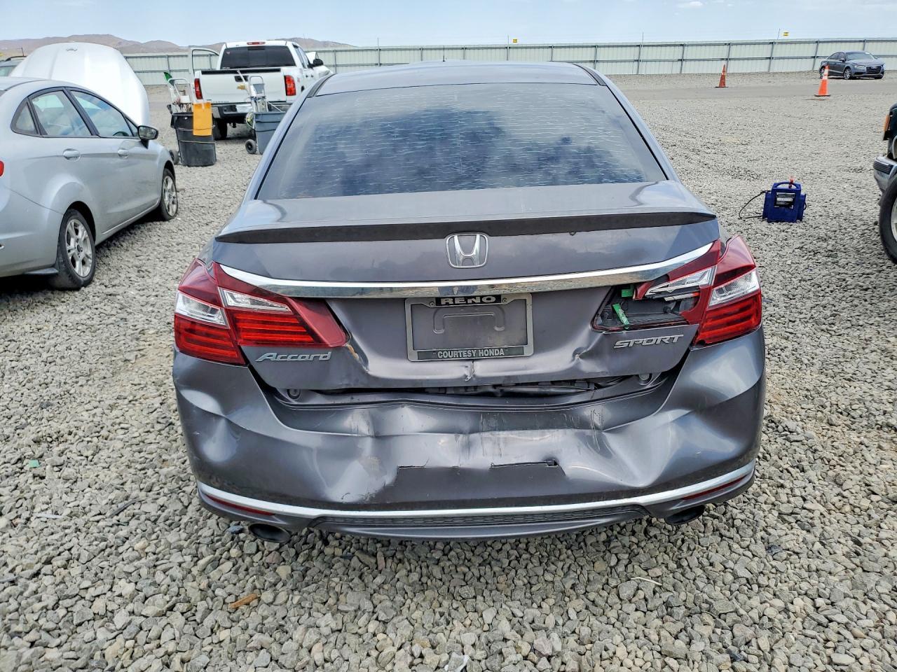 2017 Honda Accord Sport - Image 6