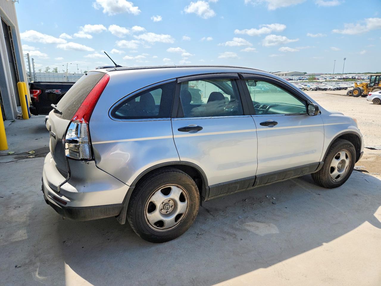 2010 Honda Cr-V Lx - Image 3