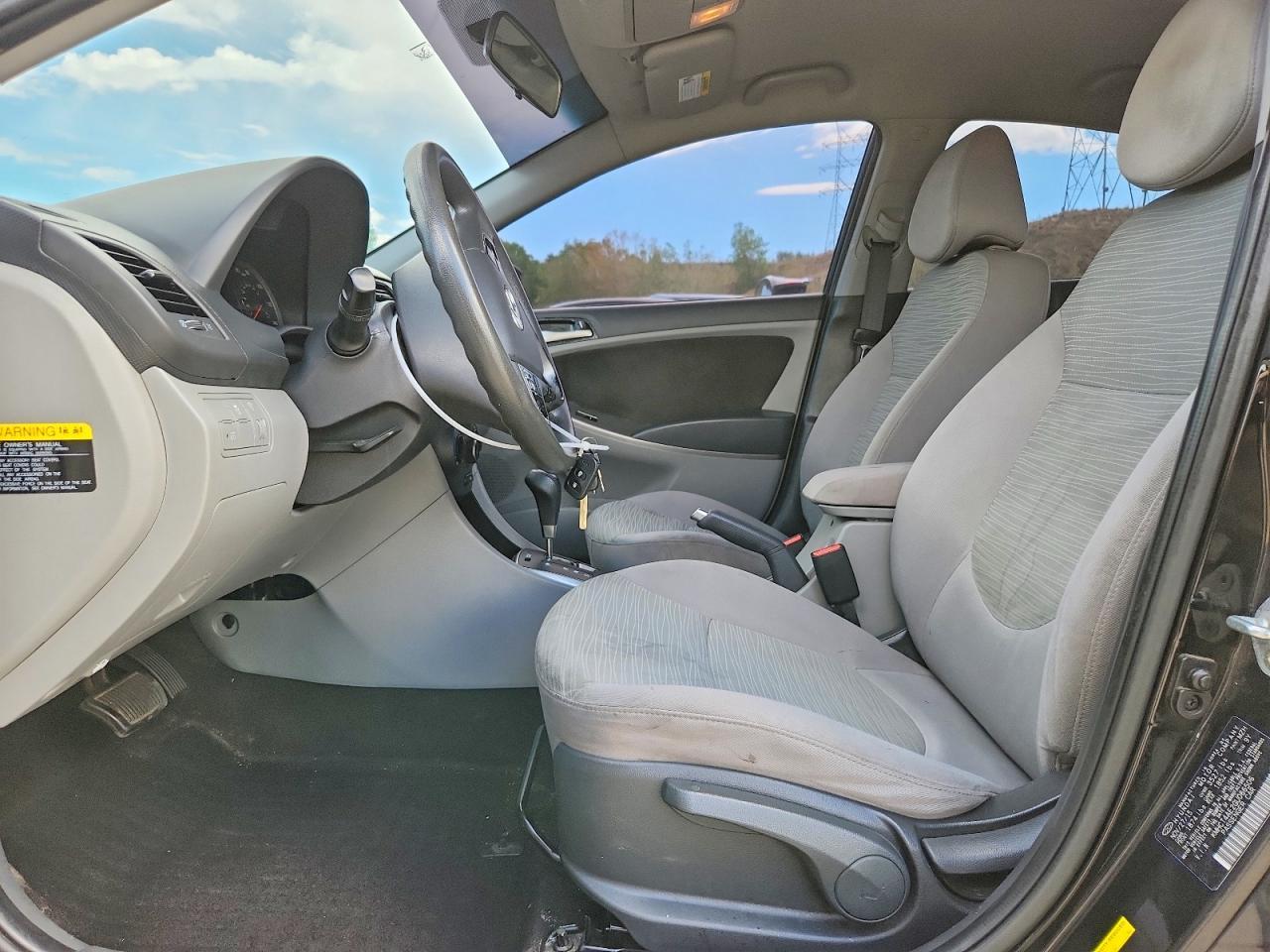 2016 Hyundai Accent - Фото 7