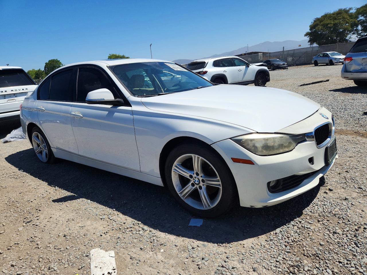 2012 BMW 328 I - Image 4
