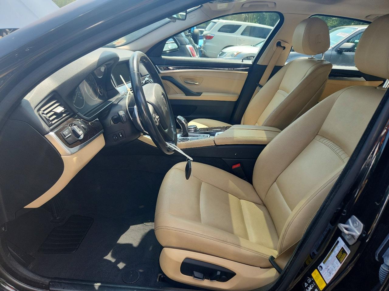 2016 BMW 528 Xi - Фото 7