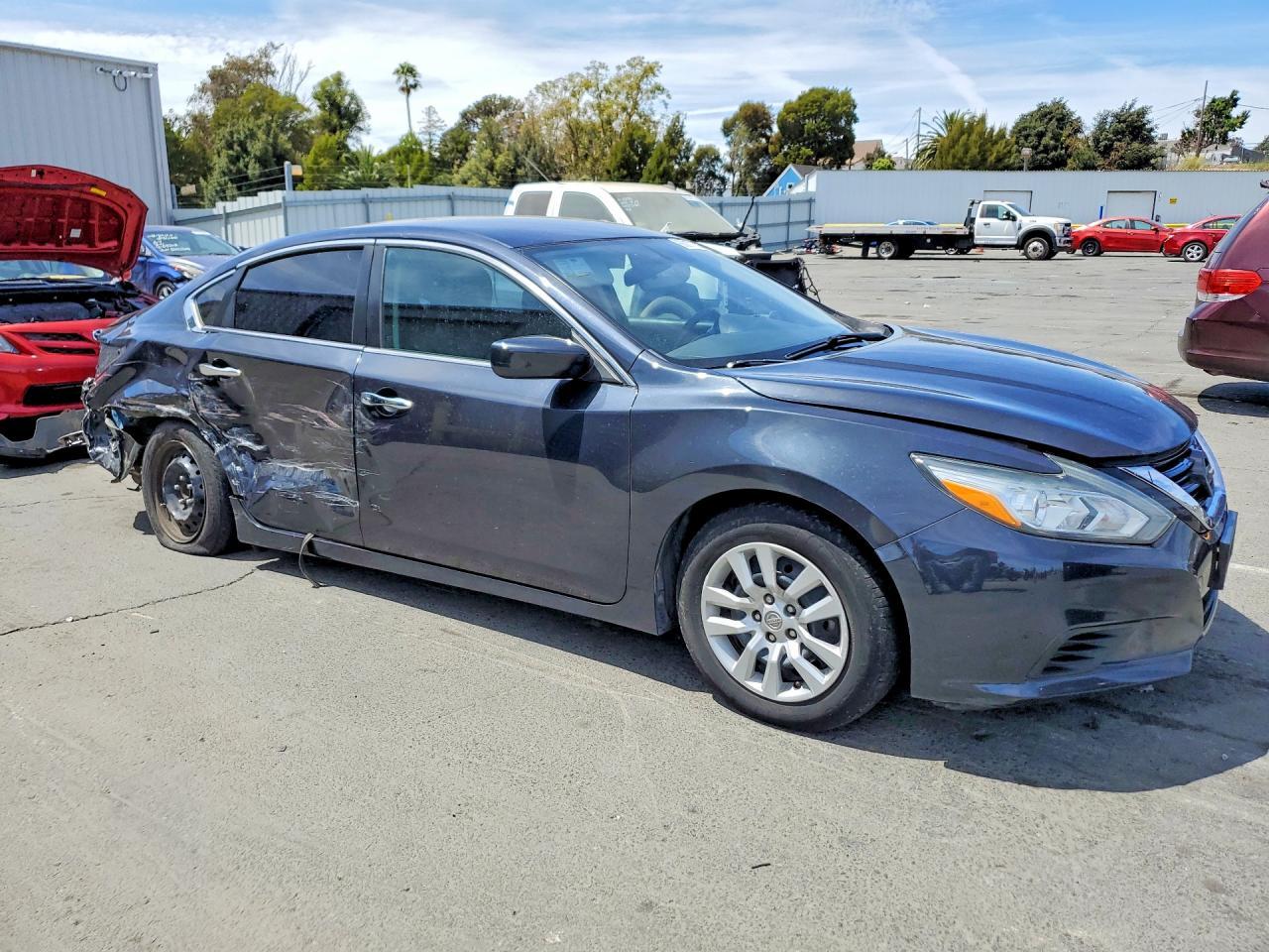 2018 Nissan Altima 2.5 S - Image 4
