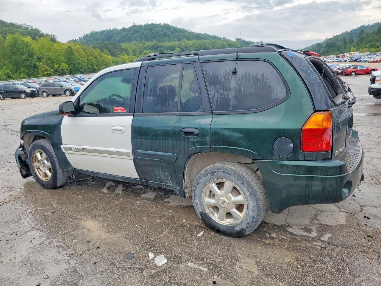 2003 GMC Envoy - Image 2