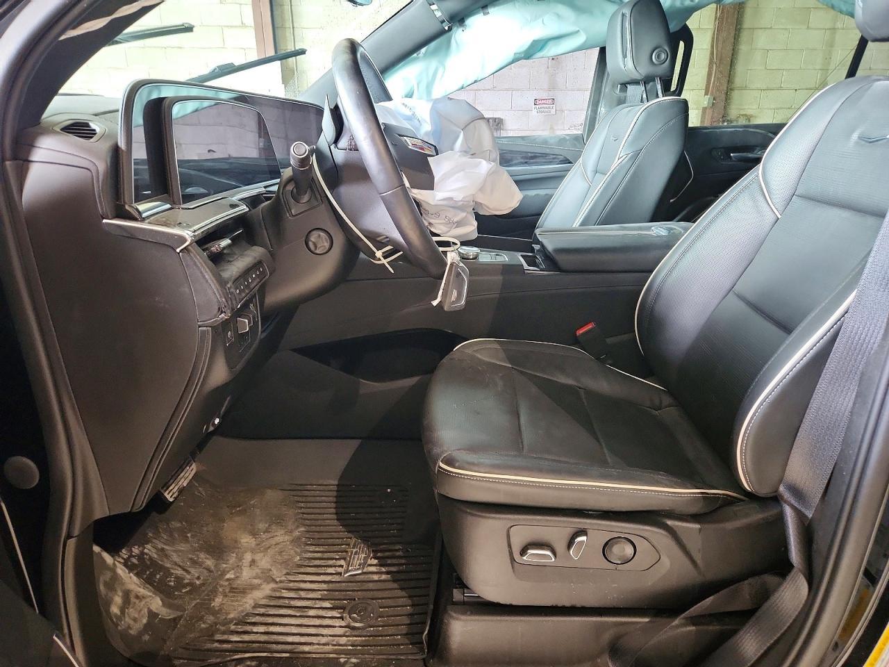 2023 Cadillac Escalade Sport - Фото 7