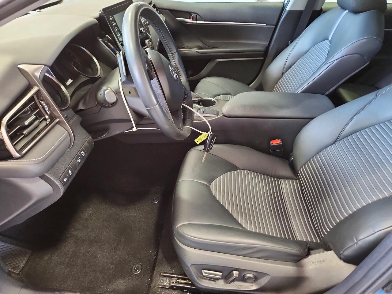 2023 Toyota Camry Se - Фото 7