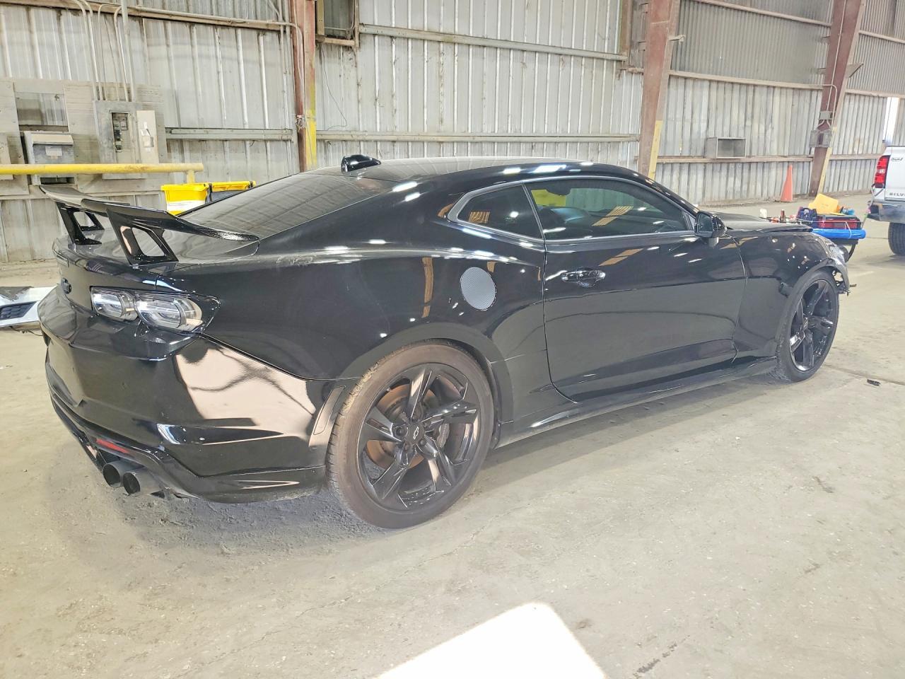 2021 Chevrolet Camaro Ss - Фото 3