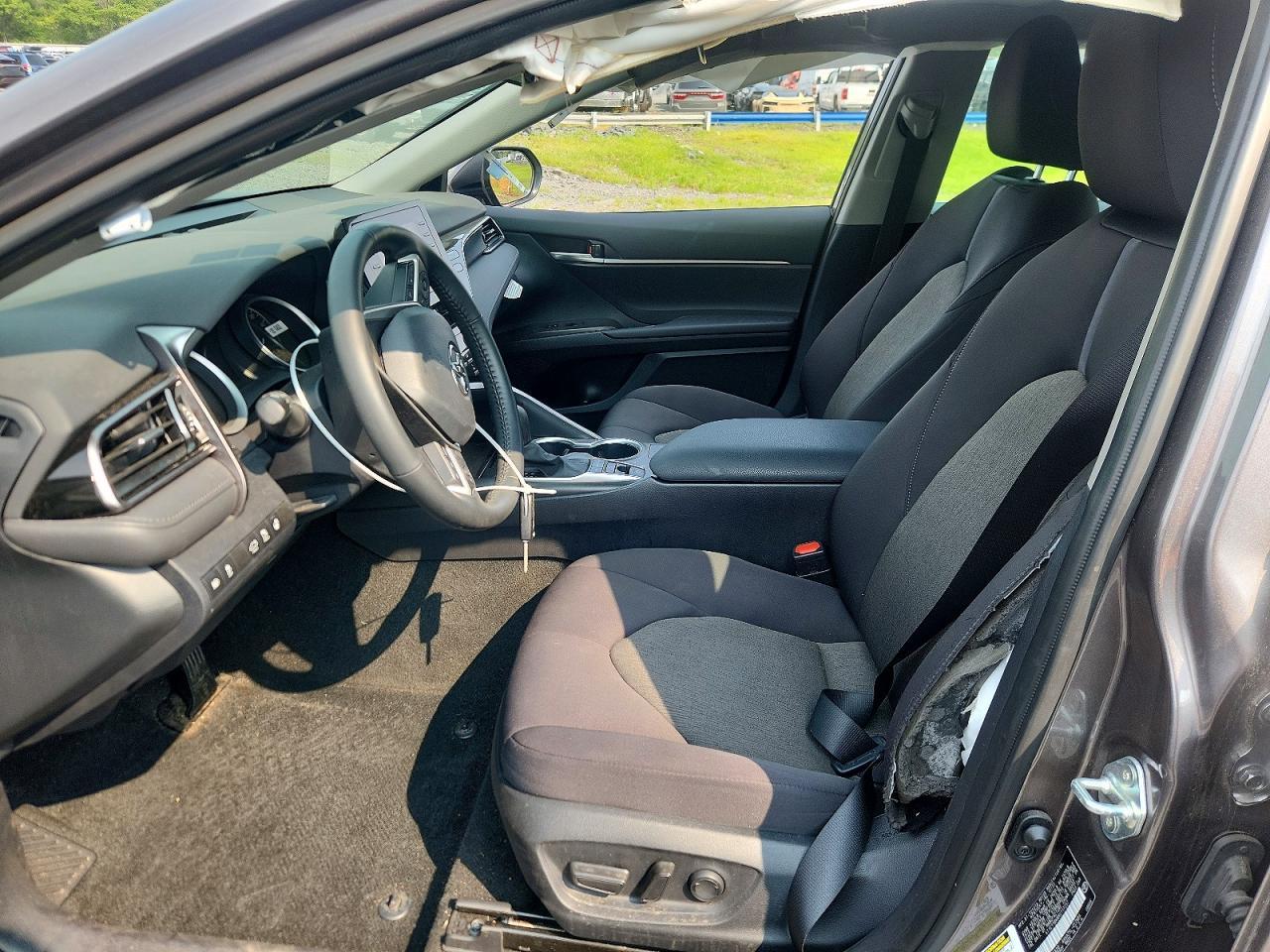 2024 Toyota Camry Le - Фото 7