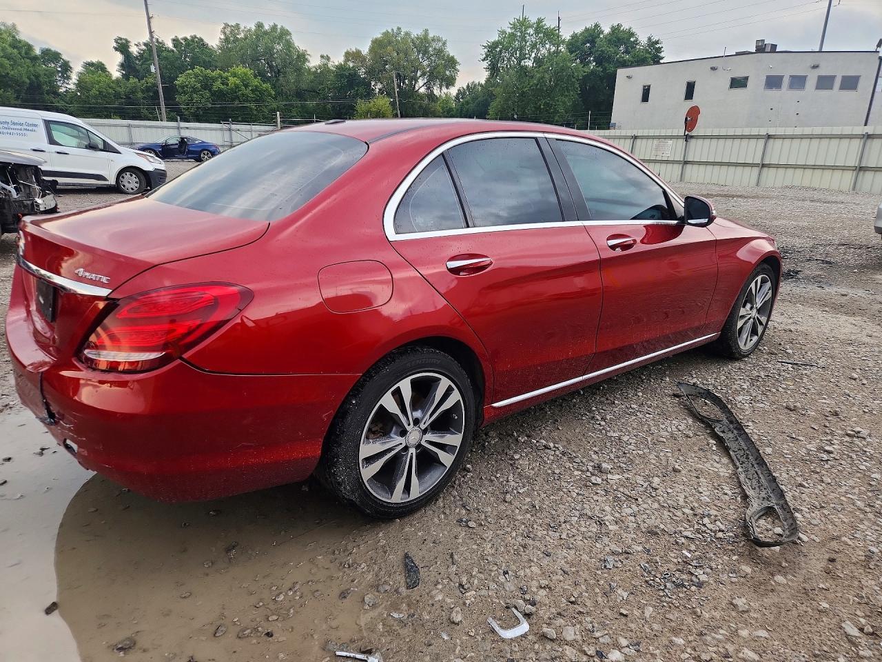 2016 Mercedes-Benz C 300 4Matic - Фото 3