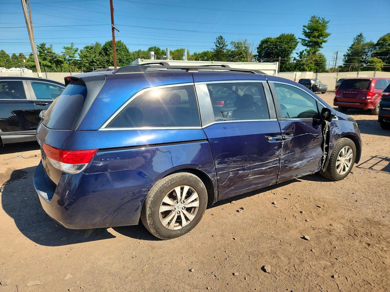 2014 Honda Odyssey Exl - Image 3