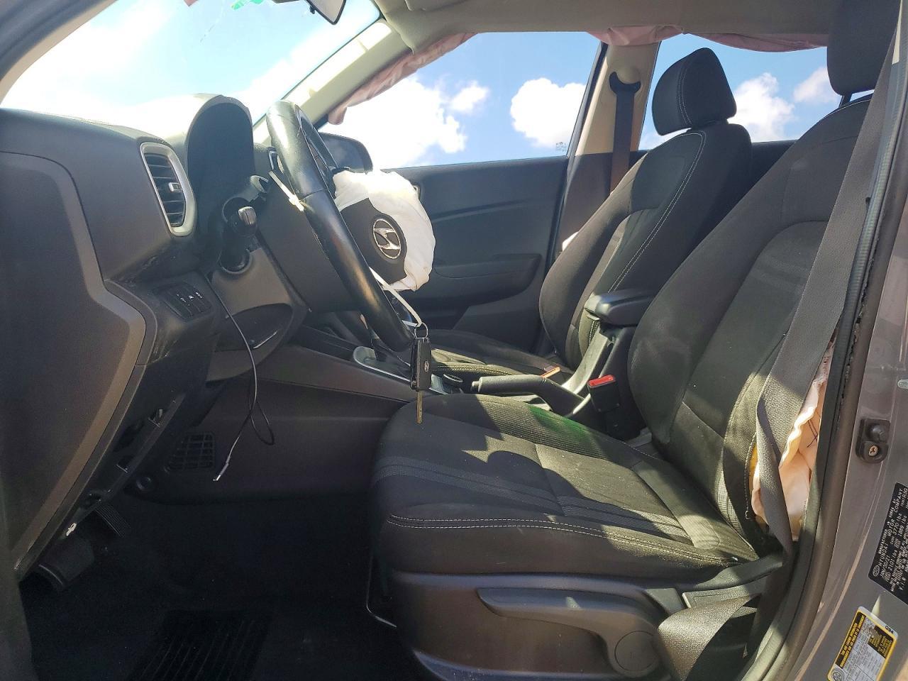 2021 Hyundai Venue Sel - Image 7