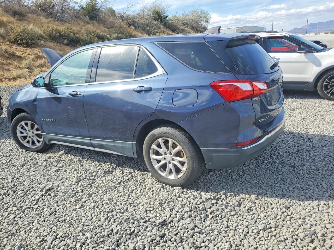 2018 Chevrolet Equinox Lt - Image 2