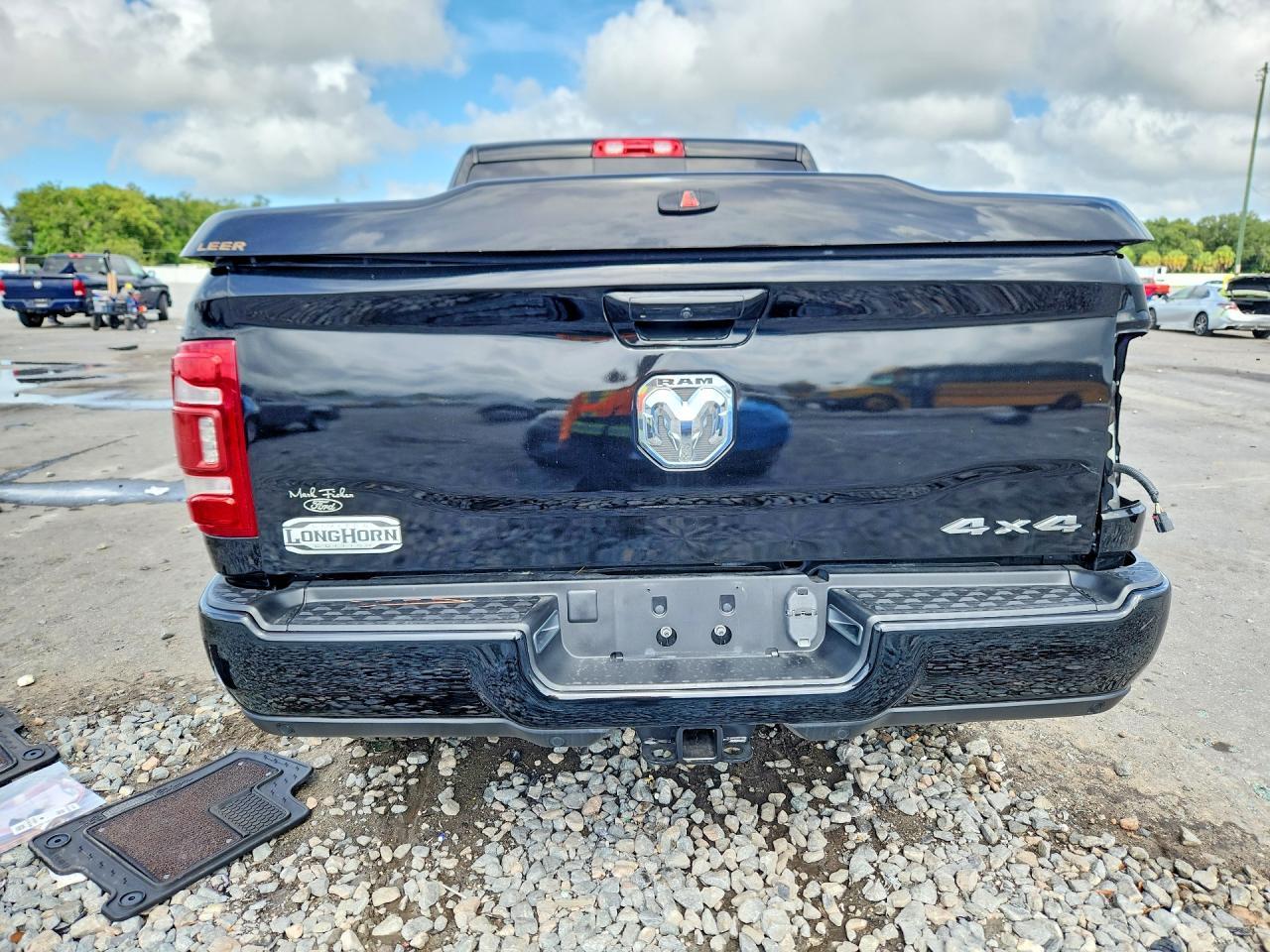 2024 Ram 2500 Longhorn - Фото 6