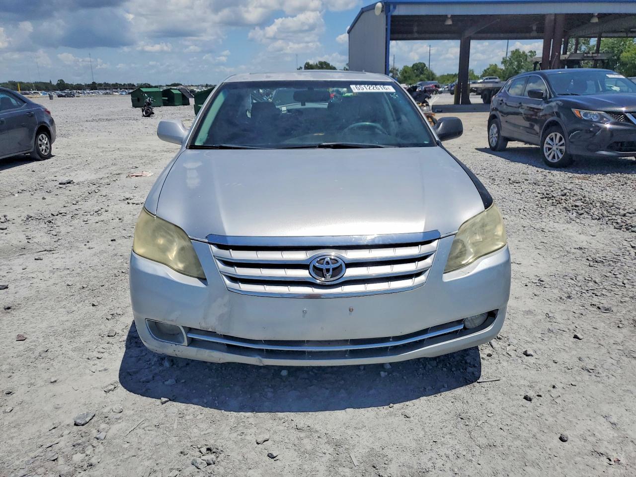 2005 Toyota Avalon Xls - Image 5