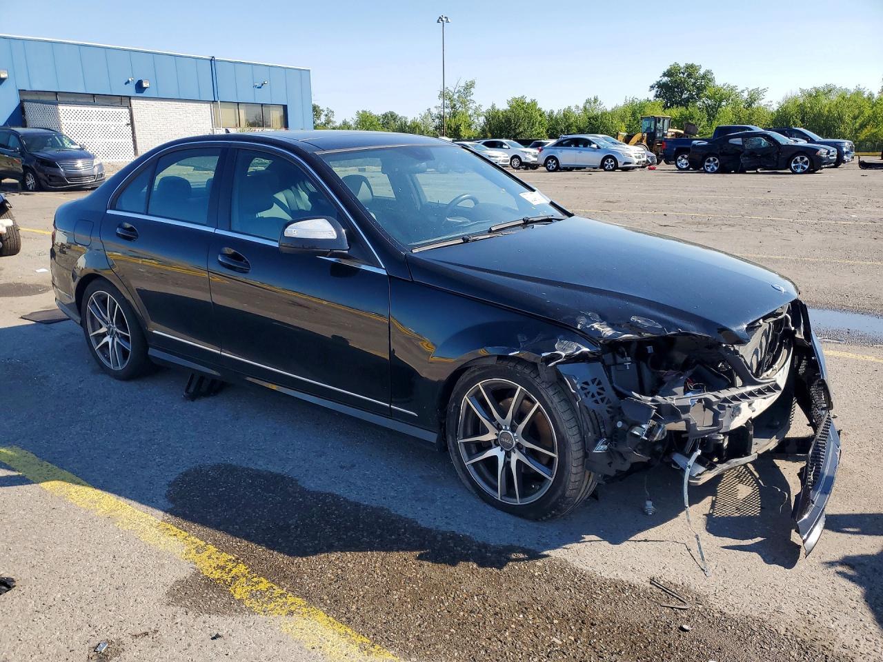 2008 Mercedes-Benz C 300 4Matic - Фото 4