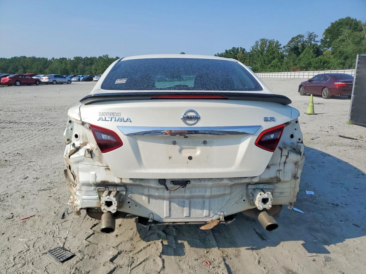 2017 Nissan Altima 2.5 Sr - Фото 6
