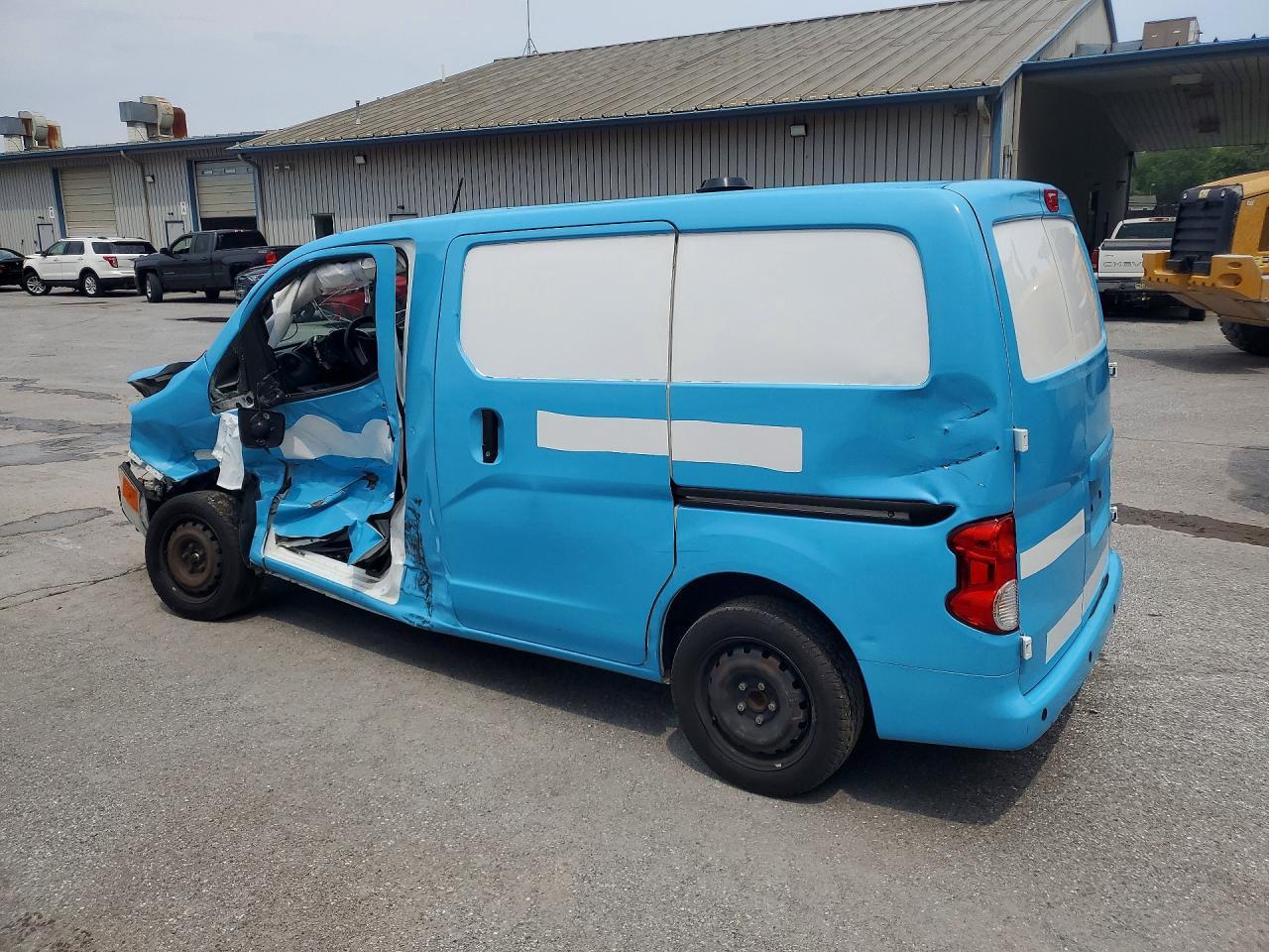 2021 Nissan Nv200 Sv - Image 2