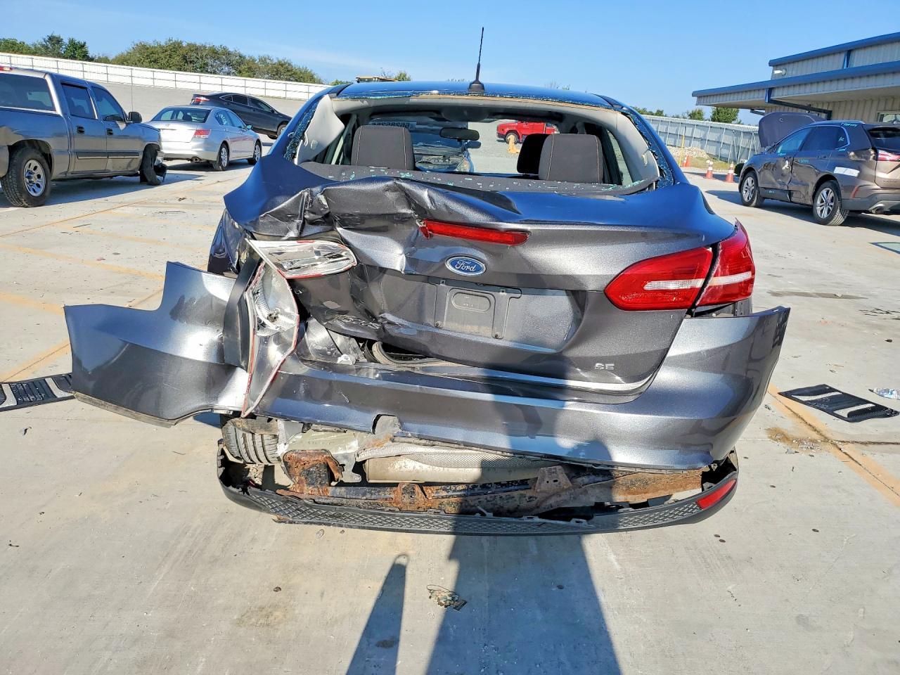 2016 Ford Focus Se - Image 6