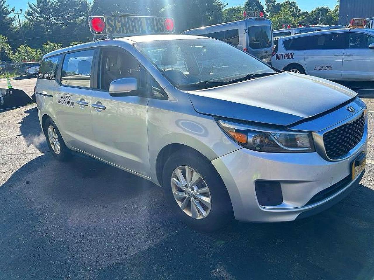 2017 Kia Sedona L